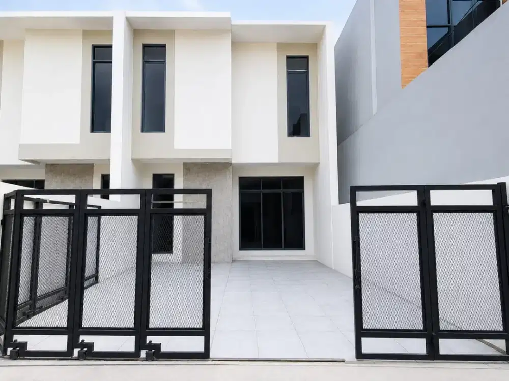Best Deal, Rumah Baru 2 Lantai di Tebet Barat Dalam, Jakarta Selatan - Lokasi Premium