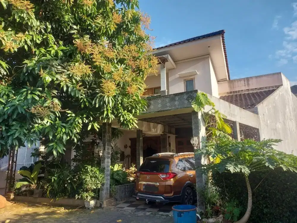 Dijual Rumah Mewah 2 Lantai  Hadap Taman di Graha Taman Bunga BSB City, Semarang, 015
