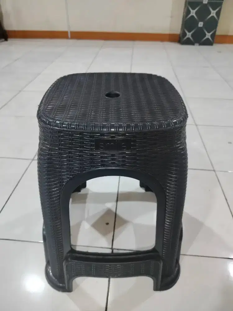 Kursi atau bangku bakso