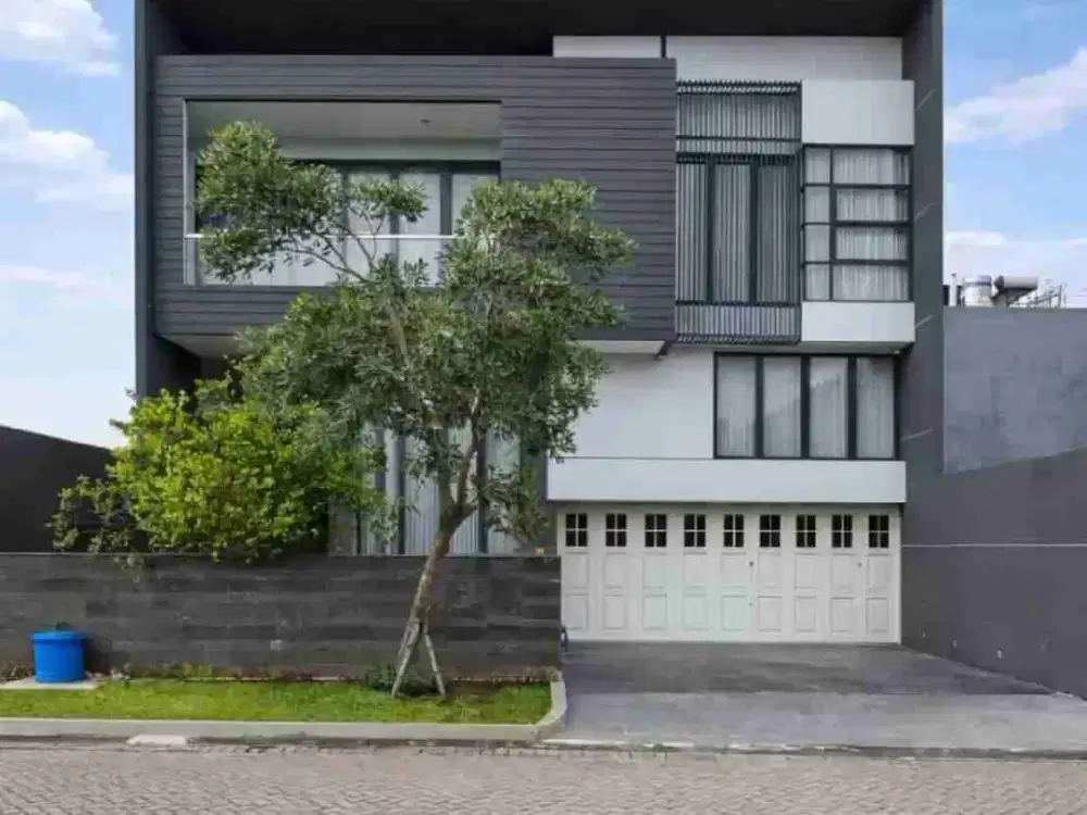 DIJUAL RUMAH WATERFRONT CITRALAND