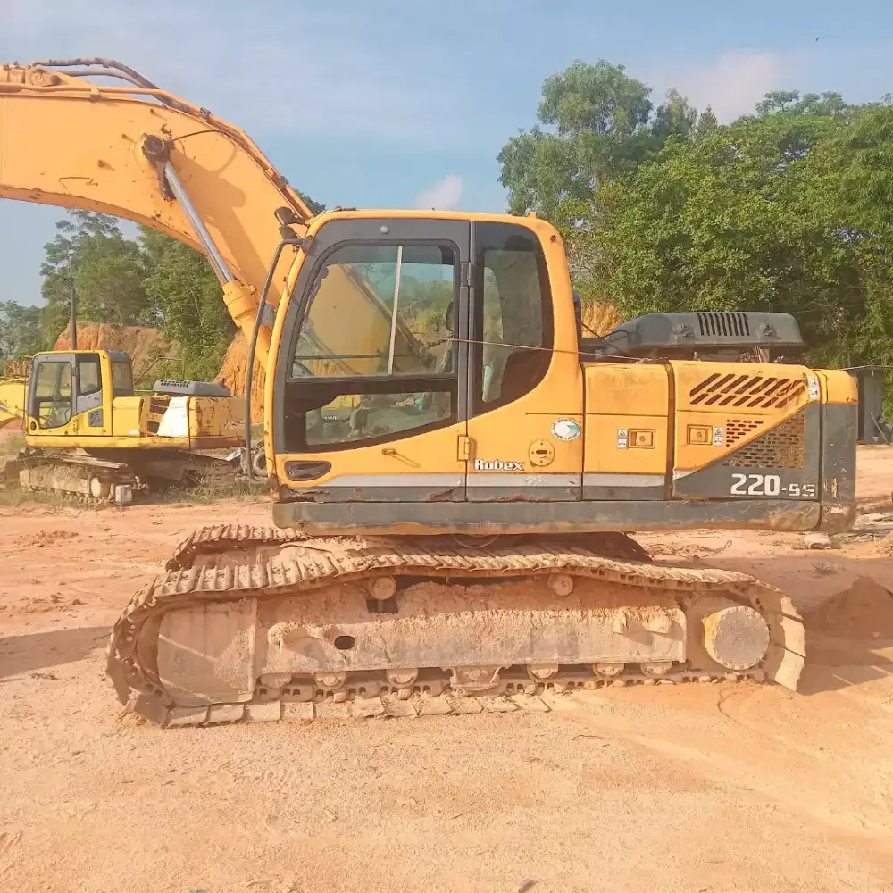 Dijual exa hyundai R220-9s thn 2018