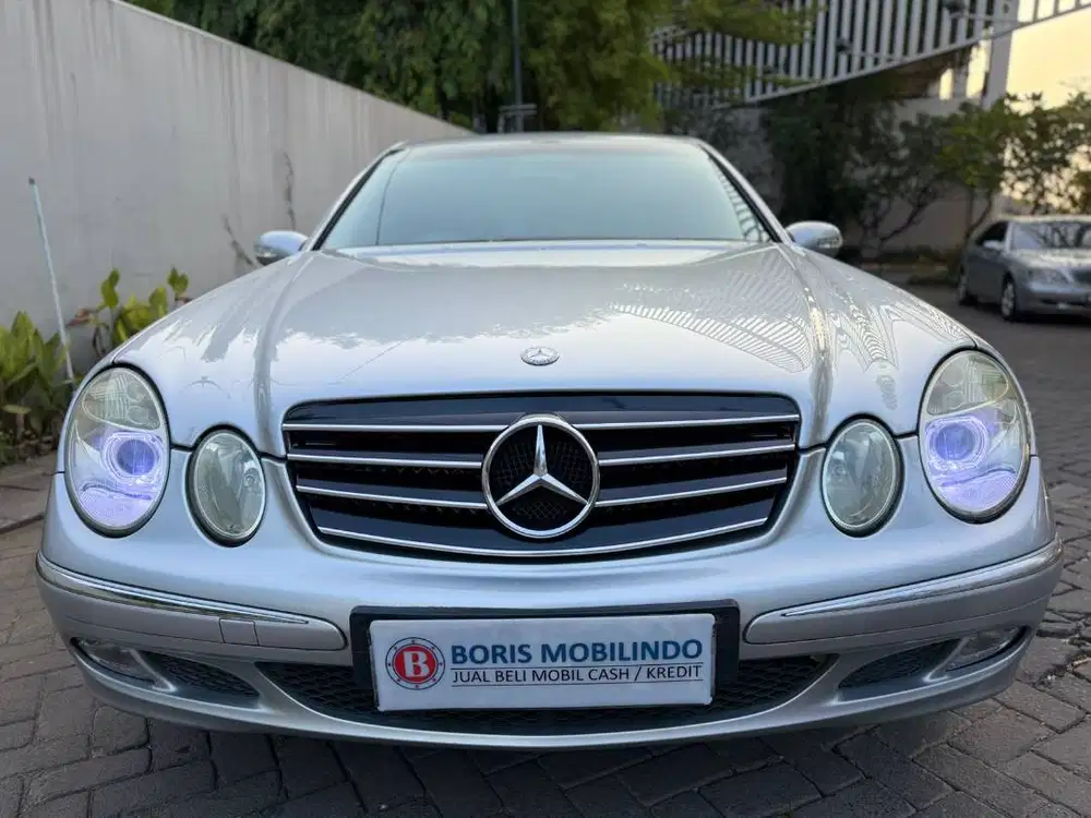 Merc Benz W211 E240 2004 Silver Automatic AT 2005 Mercedesz E260 2007
