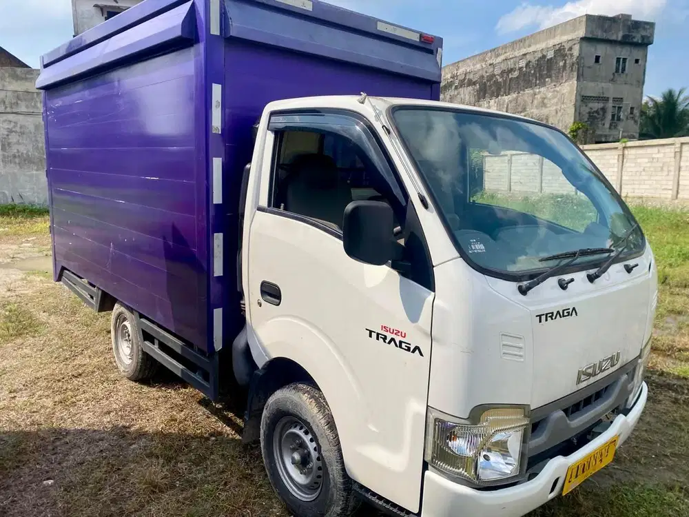KM20RBAN 2025 CASH PLAT BK KUNING BOX JUMBO TRAGA ISUZU 2.5 MT PICK UP