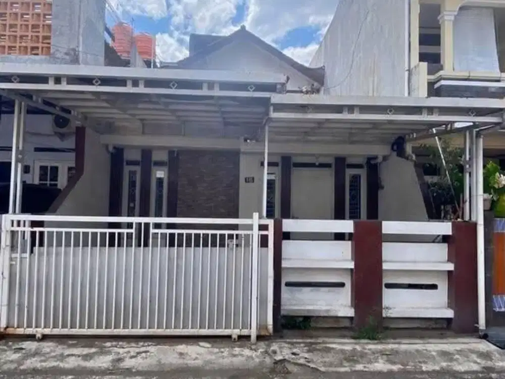 DIJUAL RUMAH SIAP HUNI DALAM KOMPLEK PRATISTA ANTAPANI HARGA SUDAH MURAH!