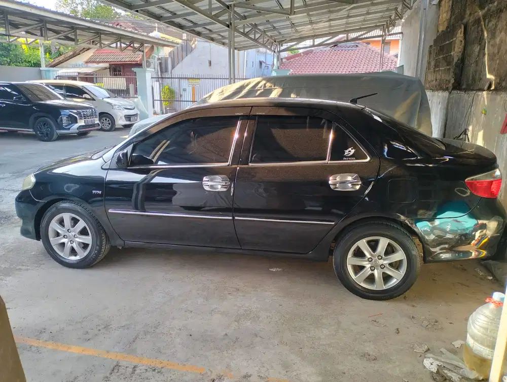 Toyota Vios 2004 Bensin