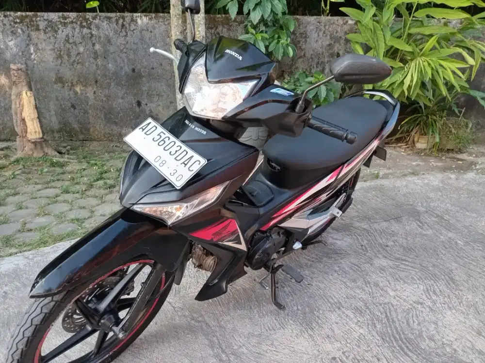 Supra X 125 PGM-Fi