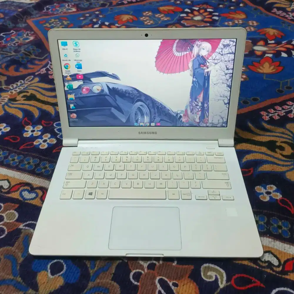 Samsung 905S3G slim Quadcore Ram4GB/ssd128GB bogor