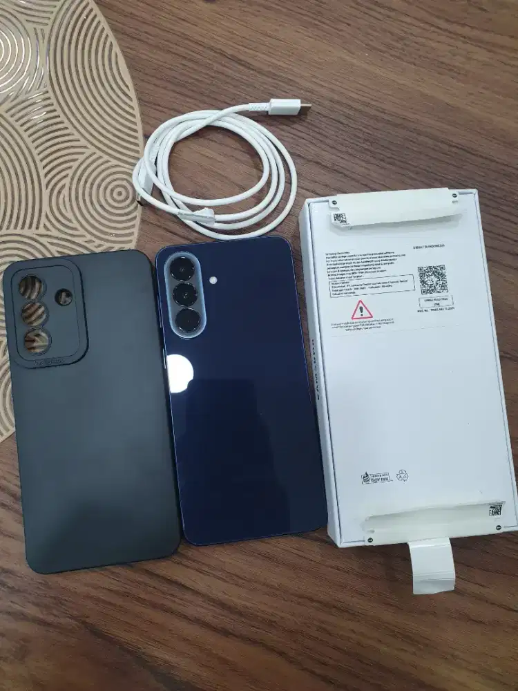 Samsung A57 8/128 mulus perfect fullsheet sein