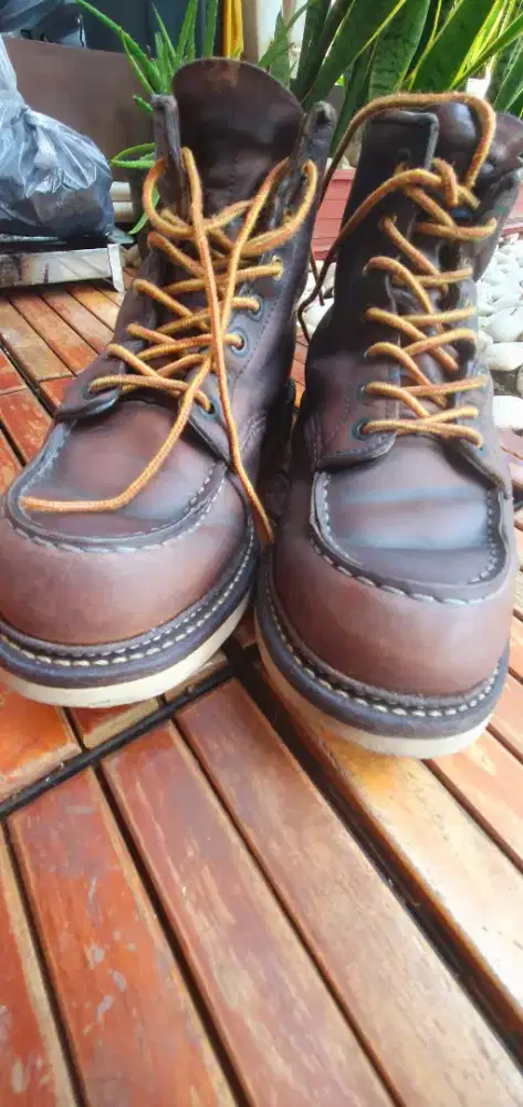 Dijual safety shoe, Redwing original 1907 brown kondisi 95% size 40-41