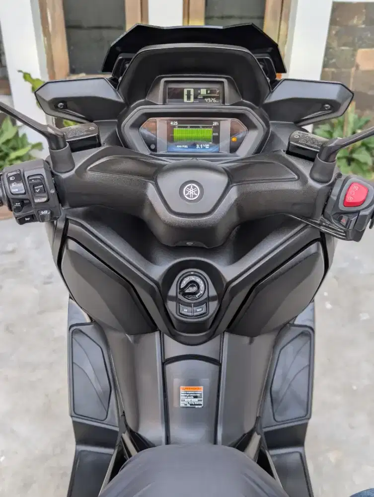 Xmax Connected Kilometer Rendah Lengkap Aktif