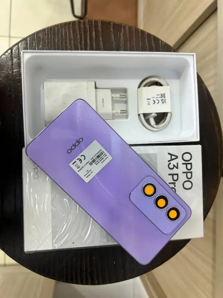 Oppo A3 pro 5G 8/256 Gb
