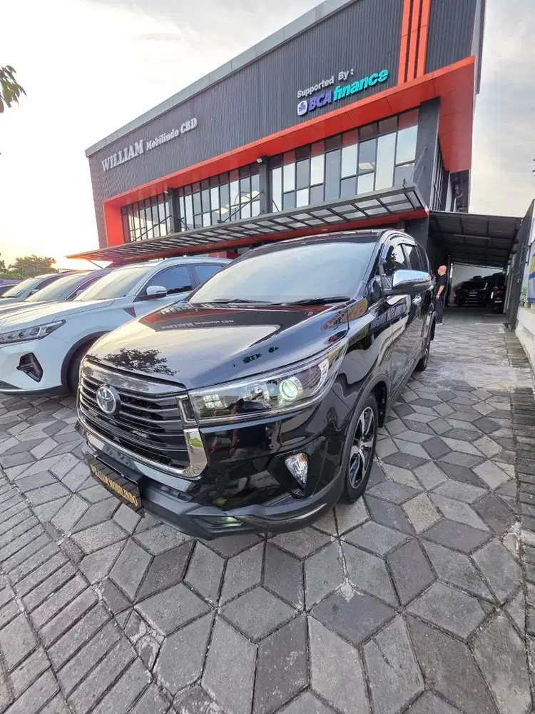 Innova Venturer diesel matic 2022