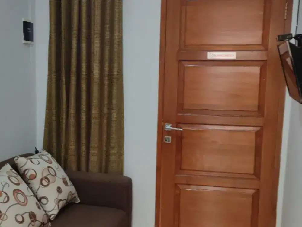 Dijual Rumah Cantik Mungil SHM di Tengah Kota Pamulang Tangerang Selatan