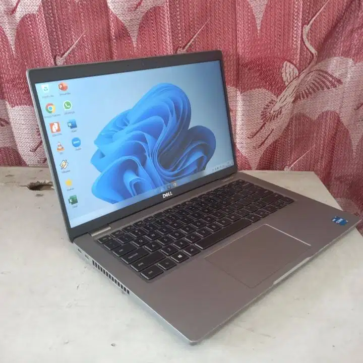Laptop Dell Latitude 5420 Intel Core i5 1135G7 RAM 16 GB SSD 256 GB