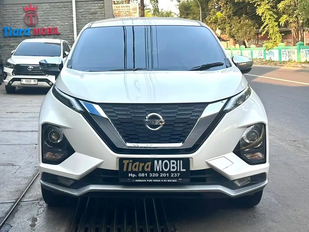 Nissan Livina 1.5 VL Automatic Pemakaian Th 2022