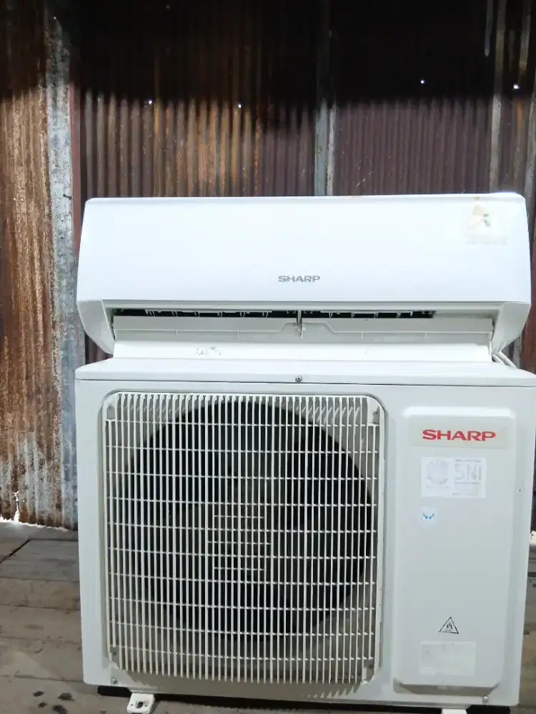 DIJUAL AC BEKAS 1/2 PK GRATIS PASANG