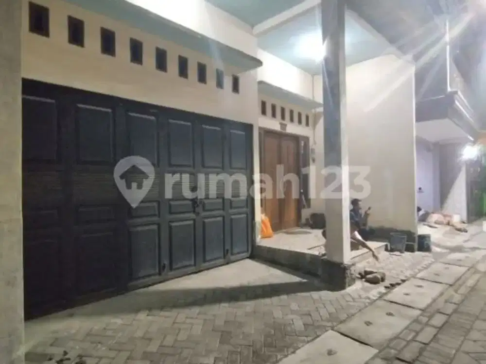 Rumah Ukuran Jumbo Murah Dekat Grand Pakuwon