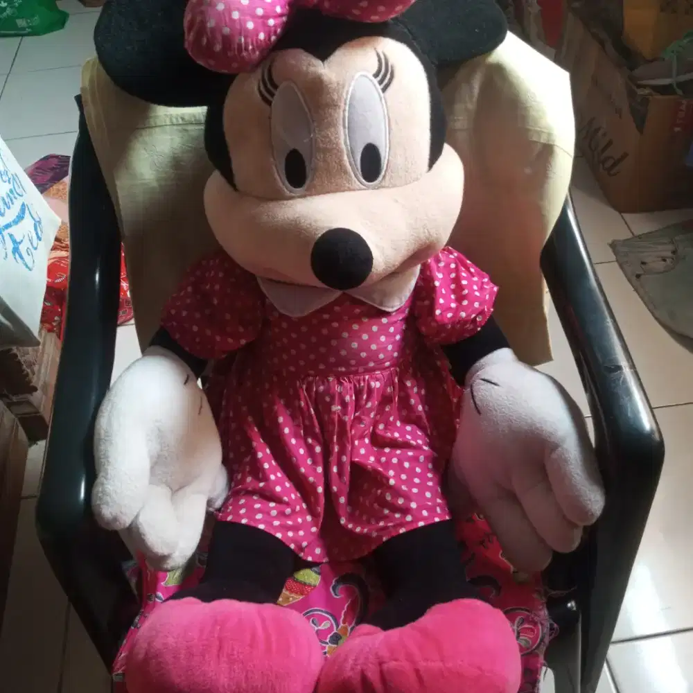 Dijual Boneka minnie mouse besar