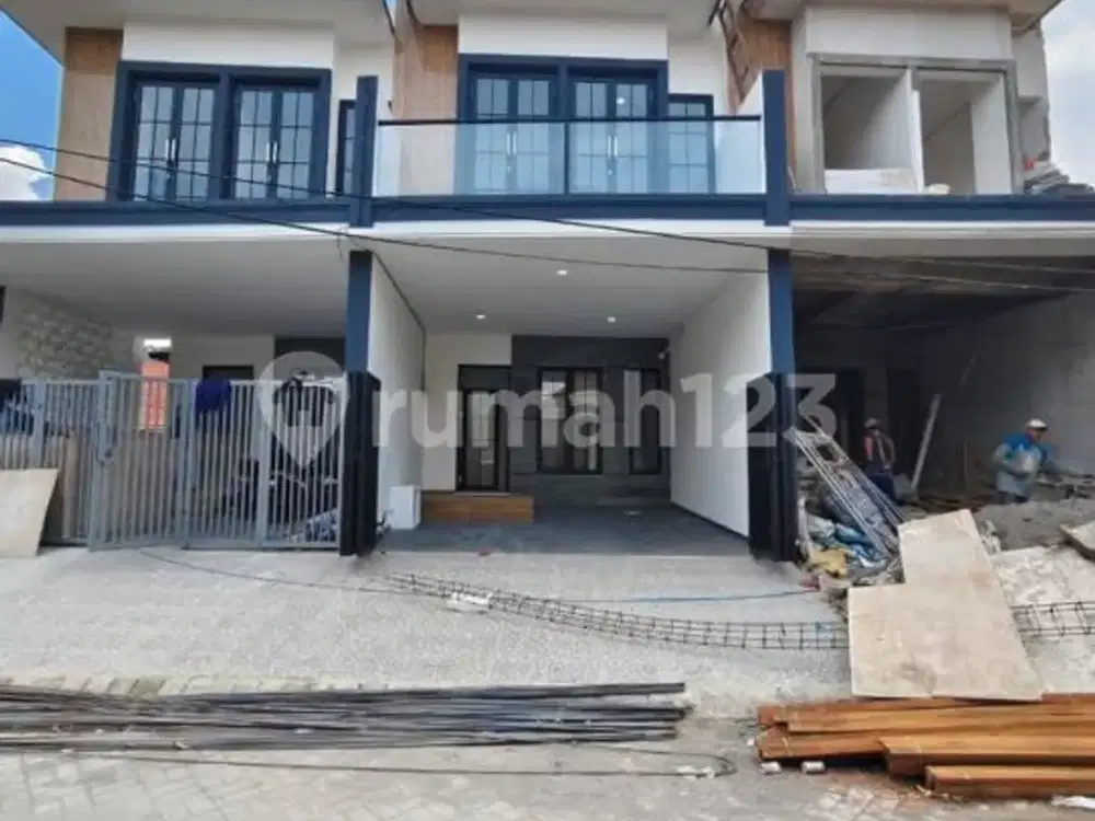 Rumah SHM Ready Unit Lokasi Strategis Belakang Polda Jatim