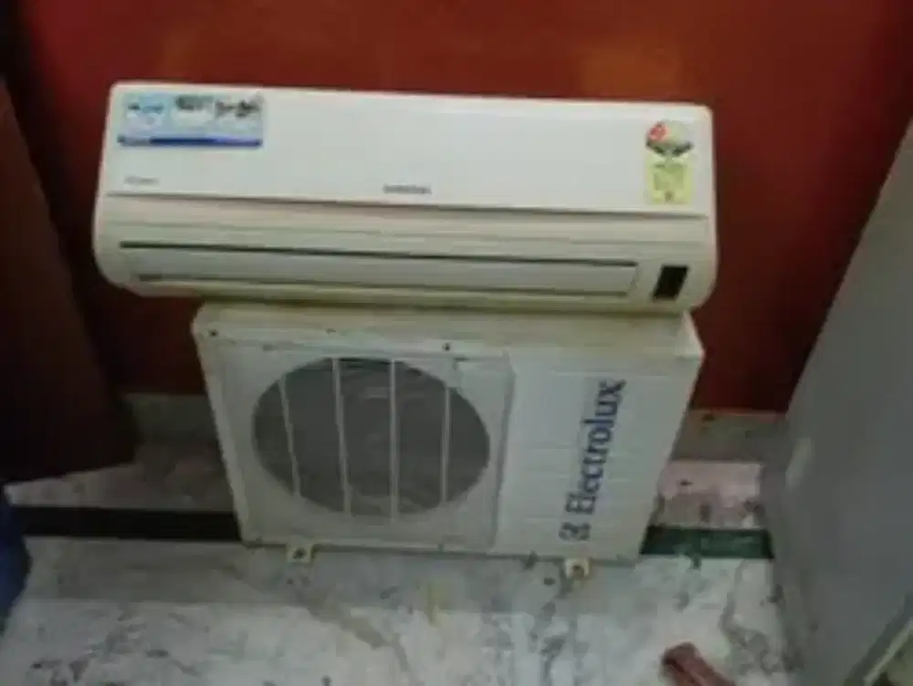 Menerima AC bekas dingin & rusak