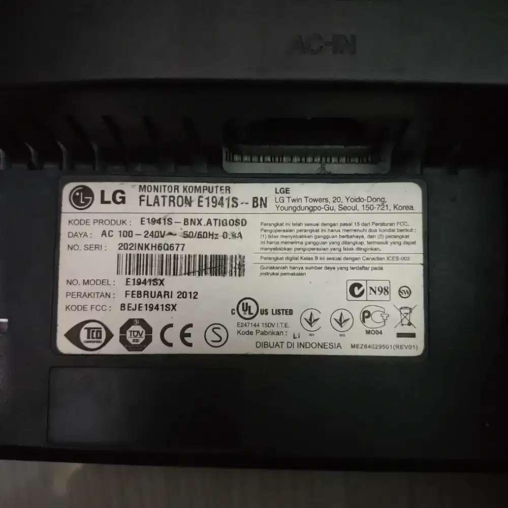 Dijual cepat monitor LG Flatron E1941