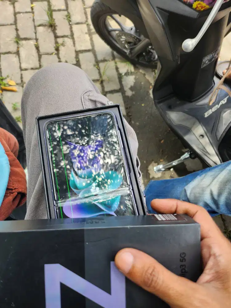 samsung z flip 7 256gb sein lengkap mulus ori