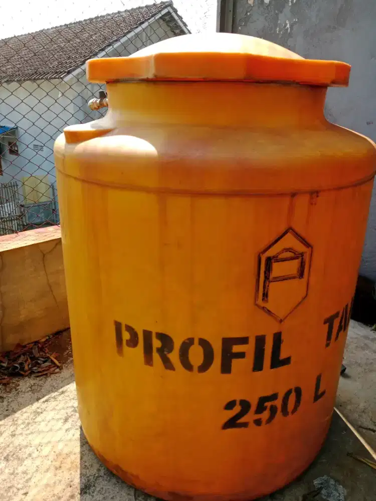 Tandon air  Profil tank