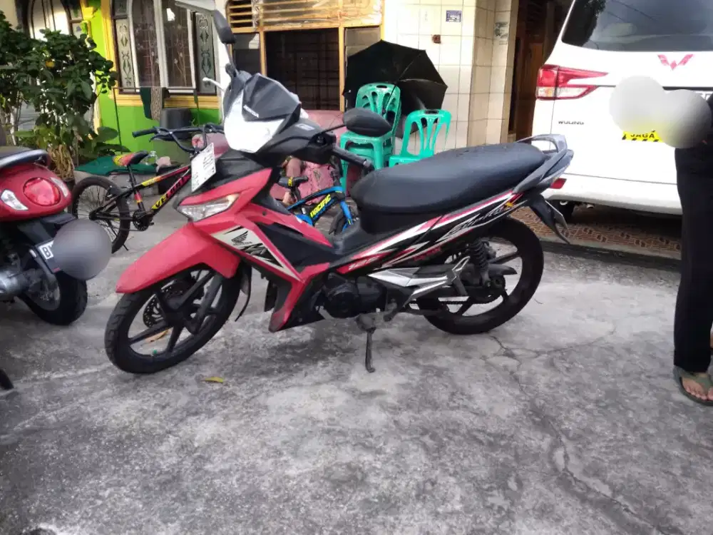 Honda SupraX125 F1 CW