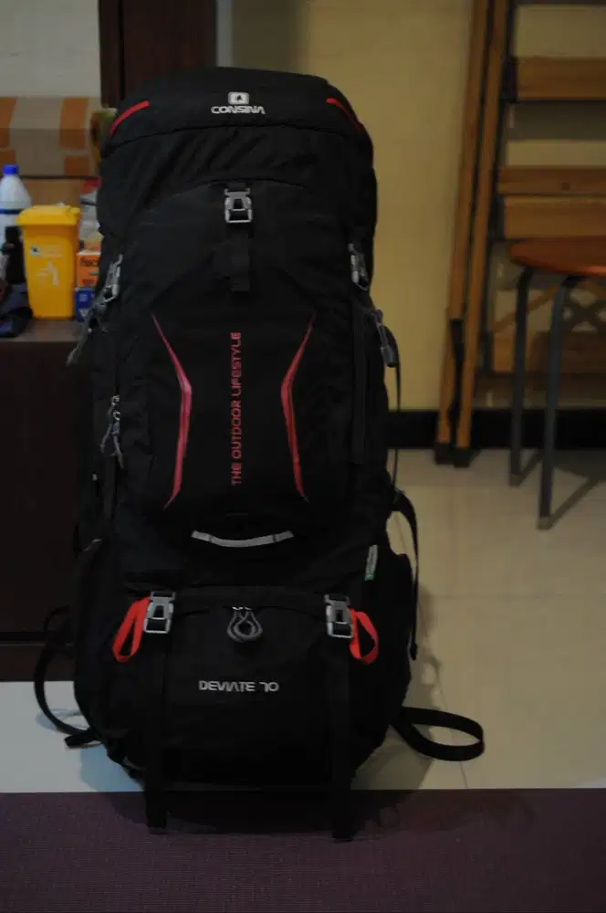 CONSINA DEVIATE 70 liter hiking carrier