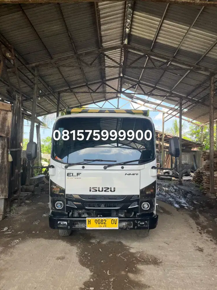 Isuzu Elf Nmr 81 Tahun 2022 Pemakaian 2023 Warna Putih