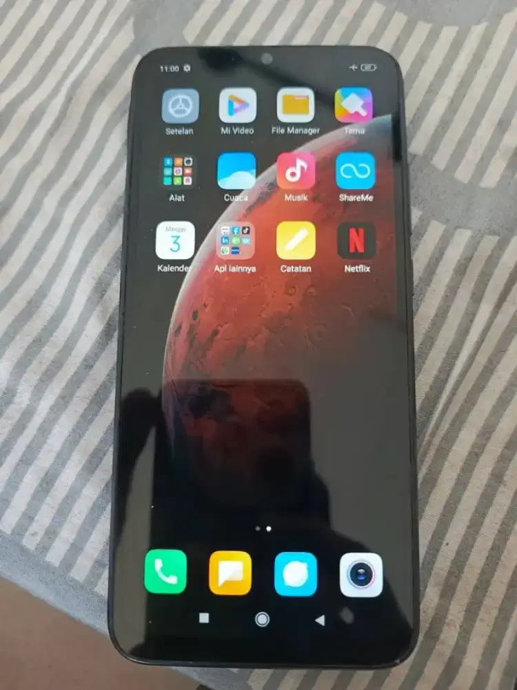 redmi 9 c ram 3
minus pemakaian

kelengkapan hp+casan sofcase