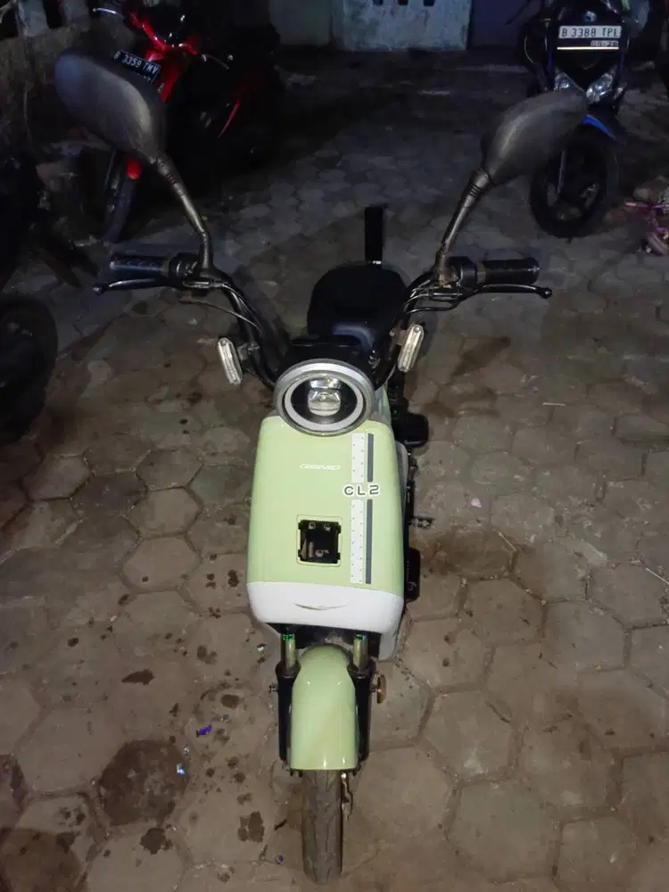 SEPEDA LISTRIK GENIO CL2