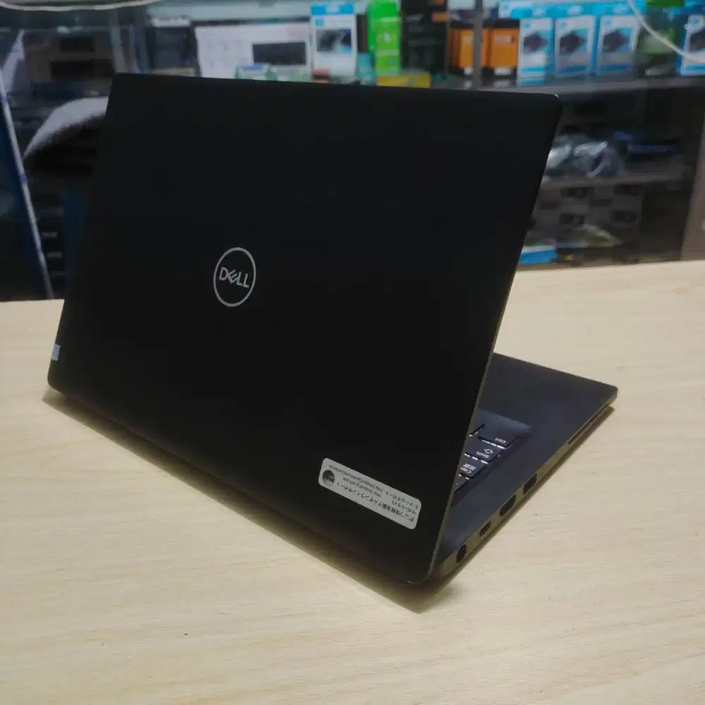 Laptop Dell Latitude Intel Core i5 7th 8/256 Keyb Backlight Mulus SSD