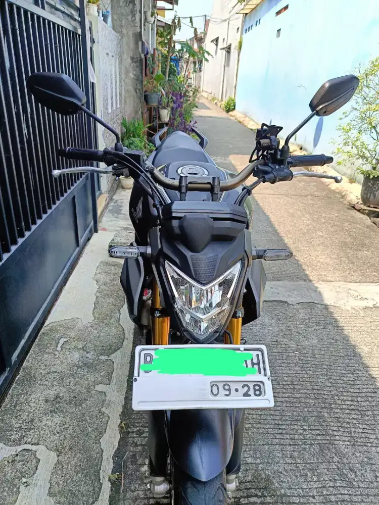 Dijual Motor Honda CB 150 R SE 2023