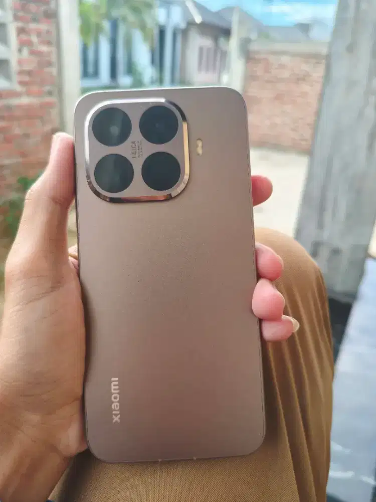Xiaomi 15t pro 12/512gb