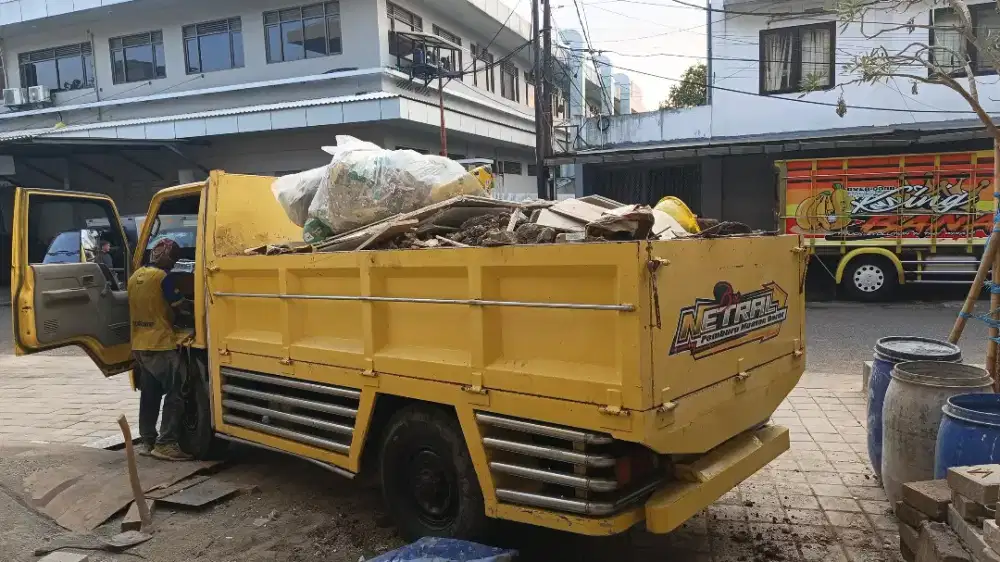 Terima jasa buang brangkal sisa-sisa proyek dll