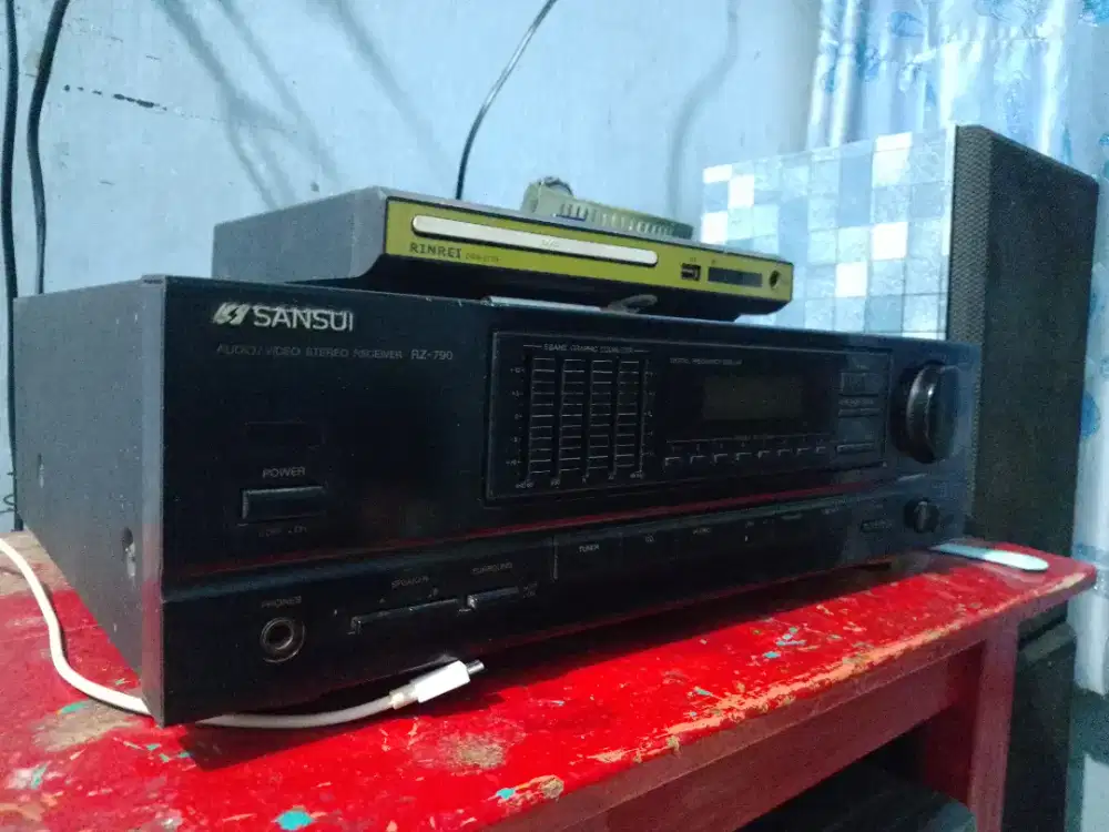 Ampli santai RZ 700