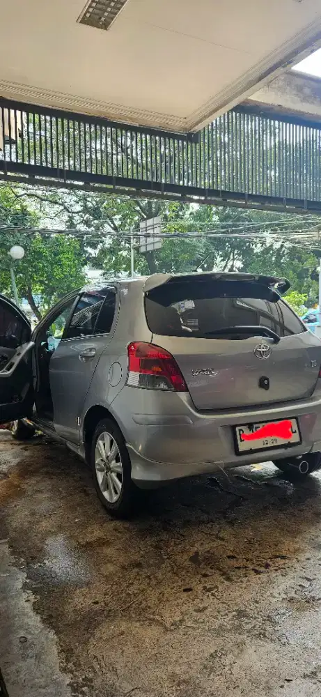 Dijual YARIS E , AT , 2010. Pribadi bukan showroom..