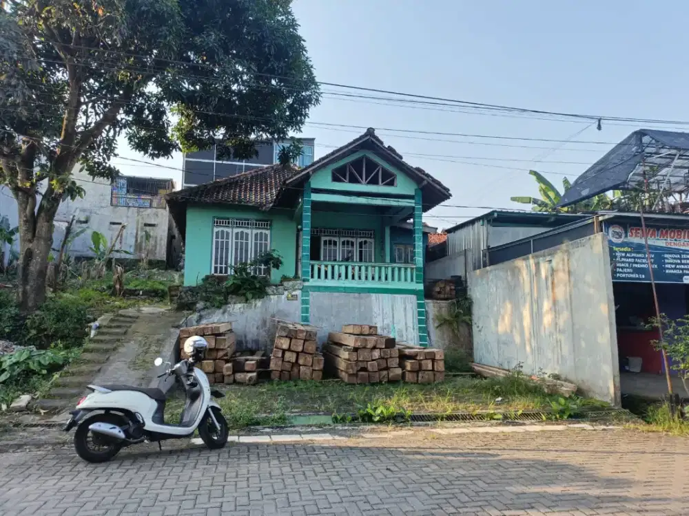 RUMAH MURAH LUAS 350 METER CANDI PENATARAN MANYARAN