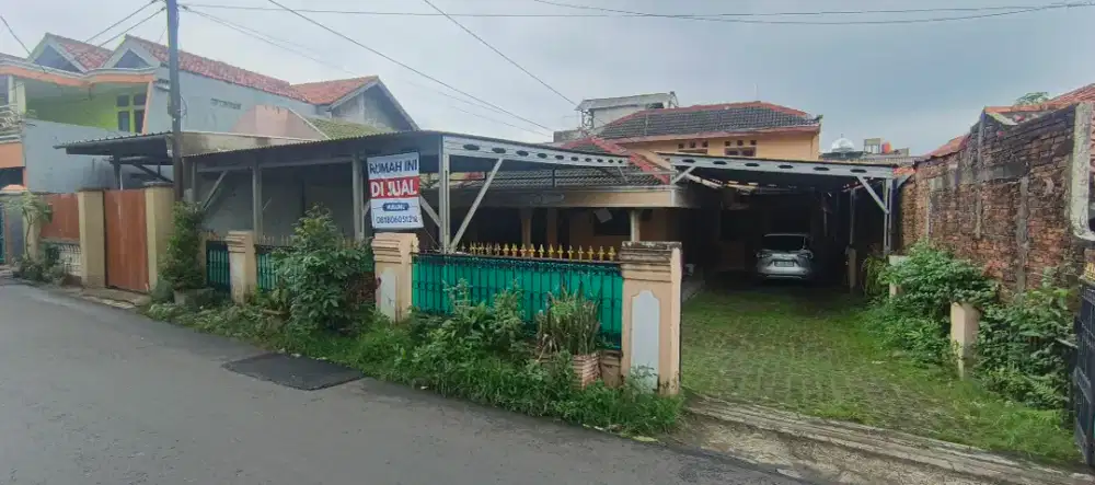 Di Jual Rumah dan Tanah Pinggir Jalan