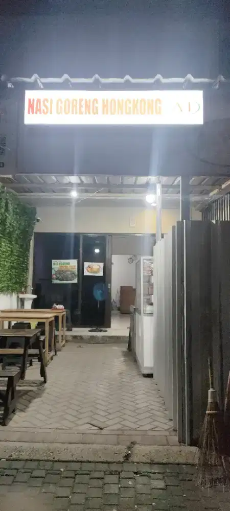 Dibutuhkan karyawan untuk waring Nasi Goreng