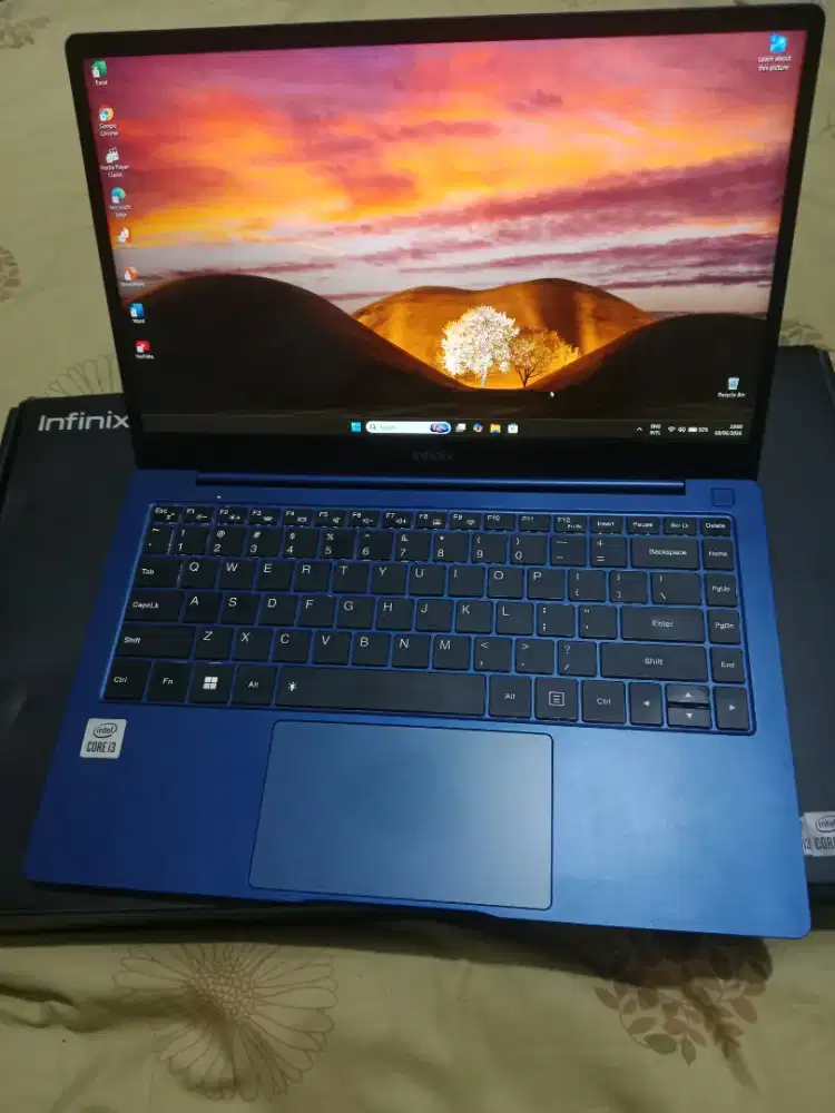 Infinix Inbook X2 - Core i3 Gen 10, Like New..