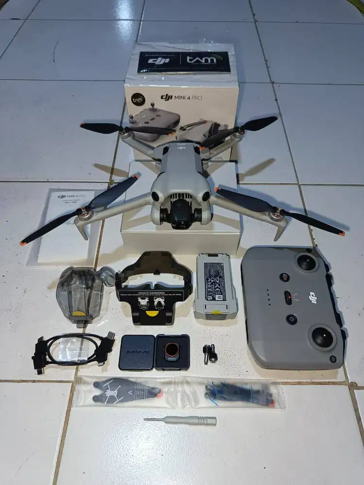 DJI MINI 4 PRO 2ND GOOD CONDITION