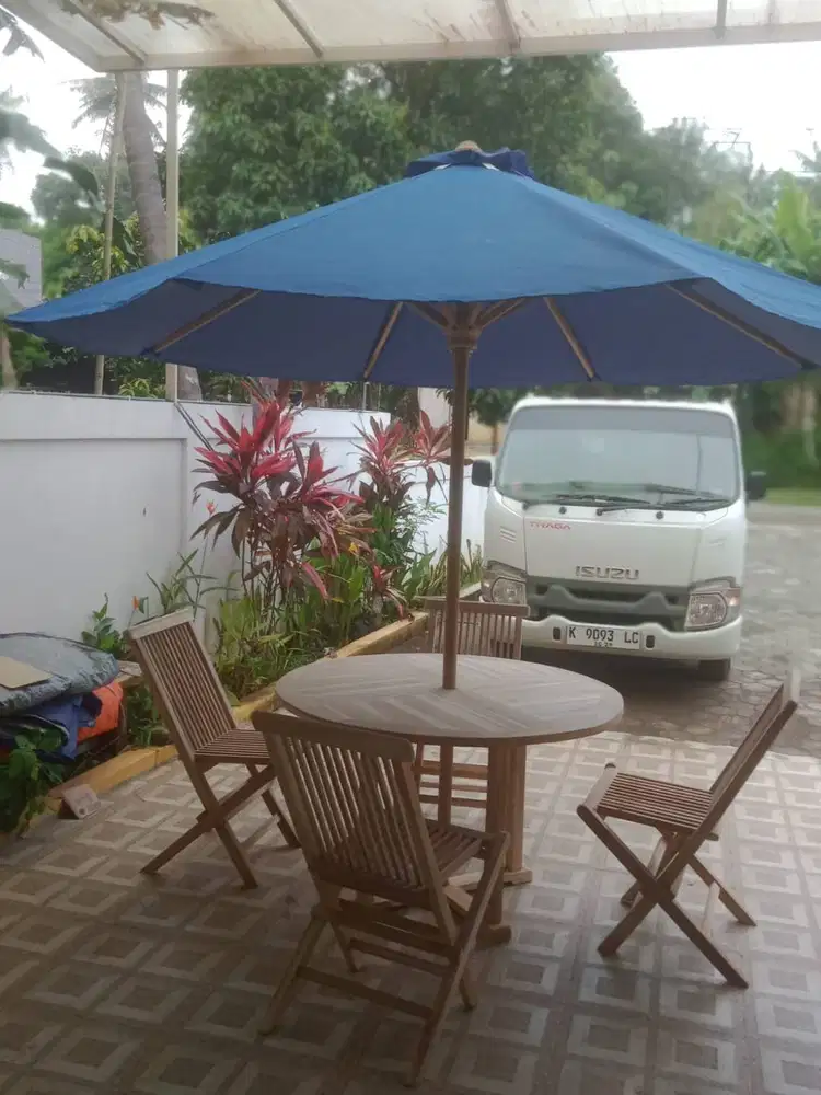 Set meja payung taman kayu jati