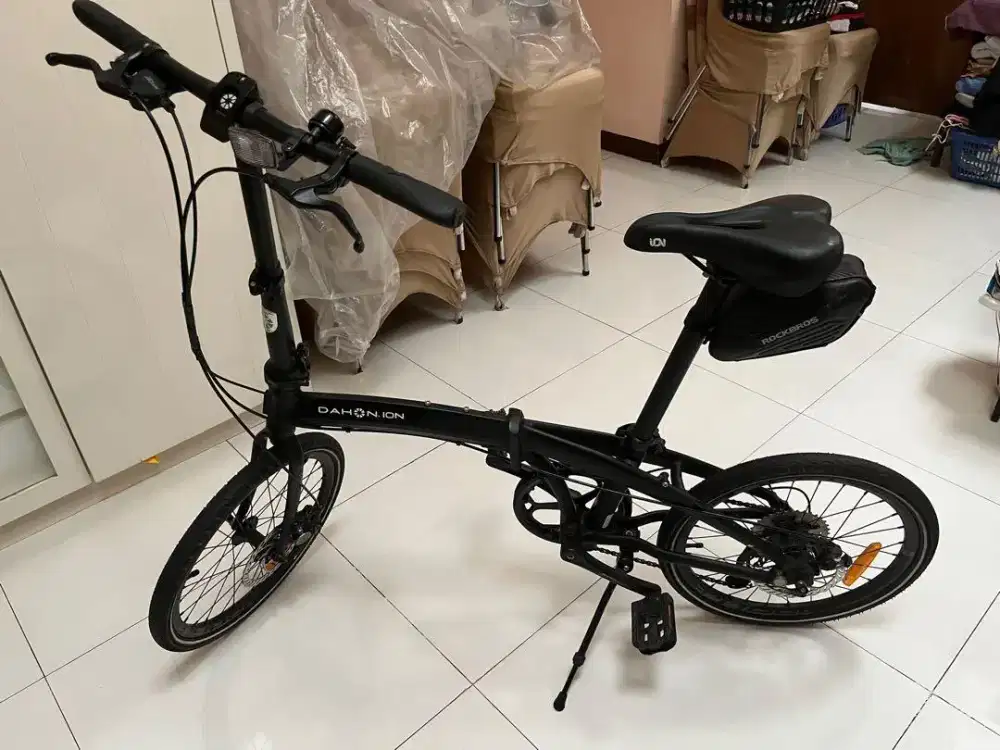 Sepeda lipat dahon ion Eugene 20