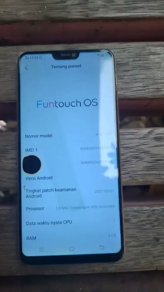 Vivo V9  ram 4/64  edisi jual ga kepakai