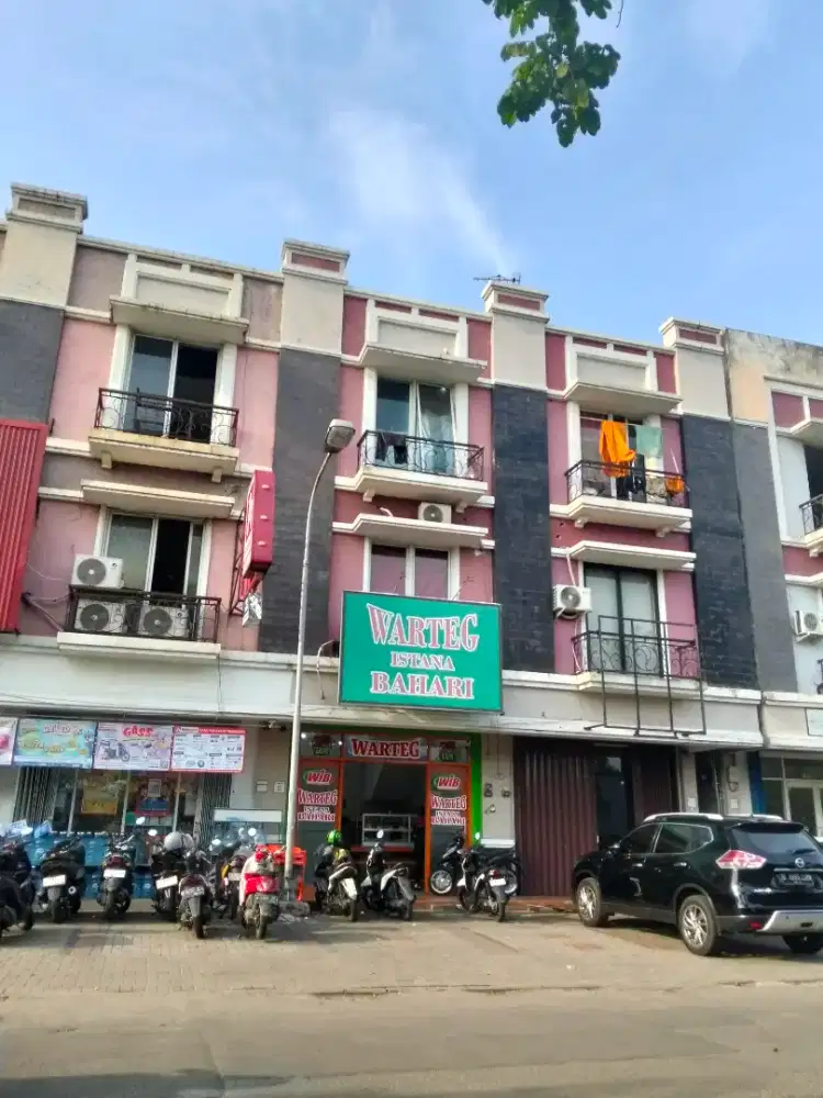 Cari karyawan warteg