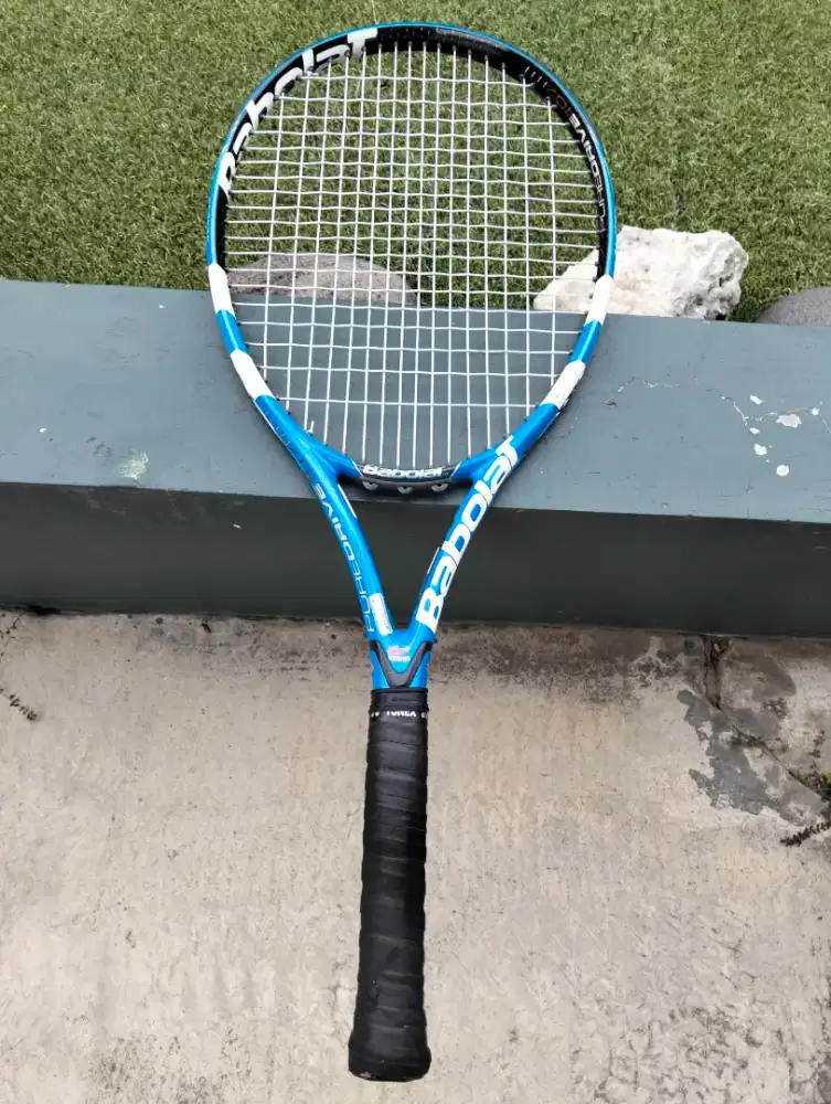 Jual raket babolat ,, sudah pensiun dari tenis