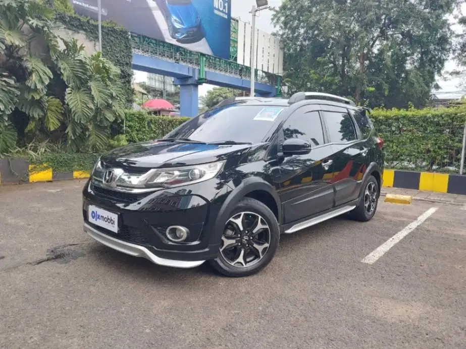 LOW DP - Honda BR-V 1.5 Prestige Bensin-AT 2018
