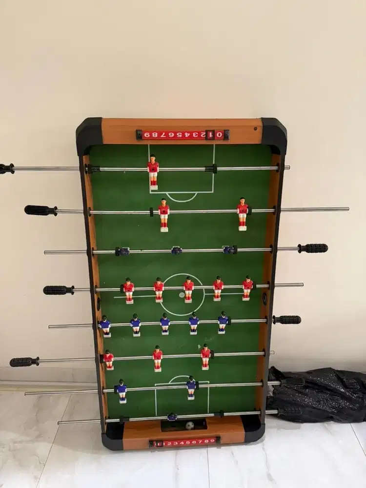 Mainan bola meja
